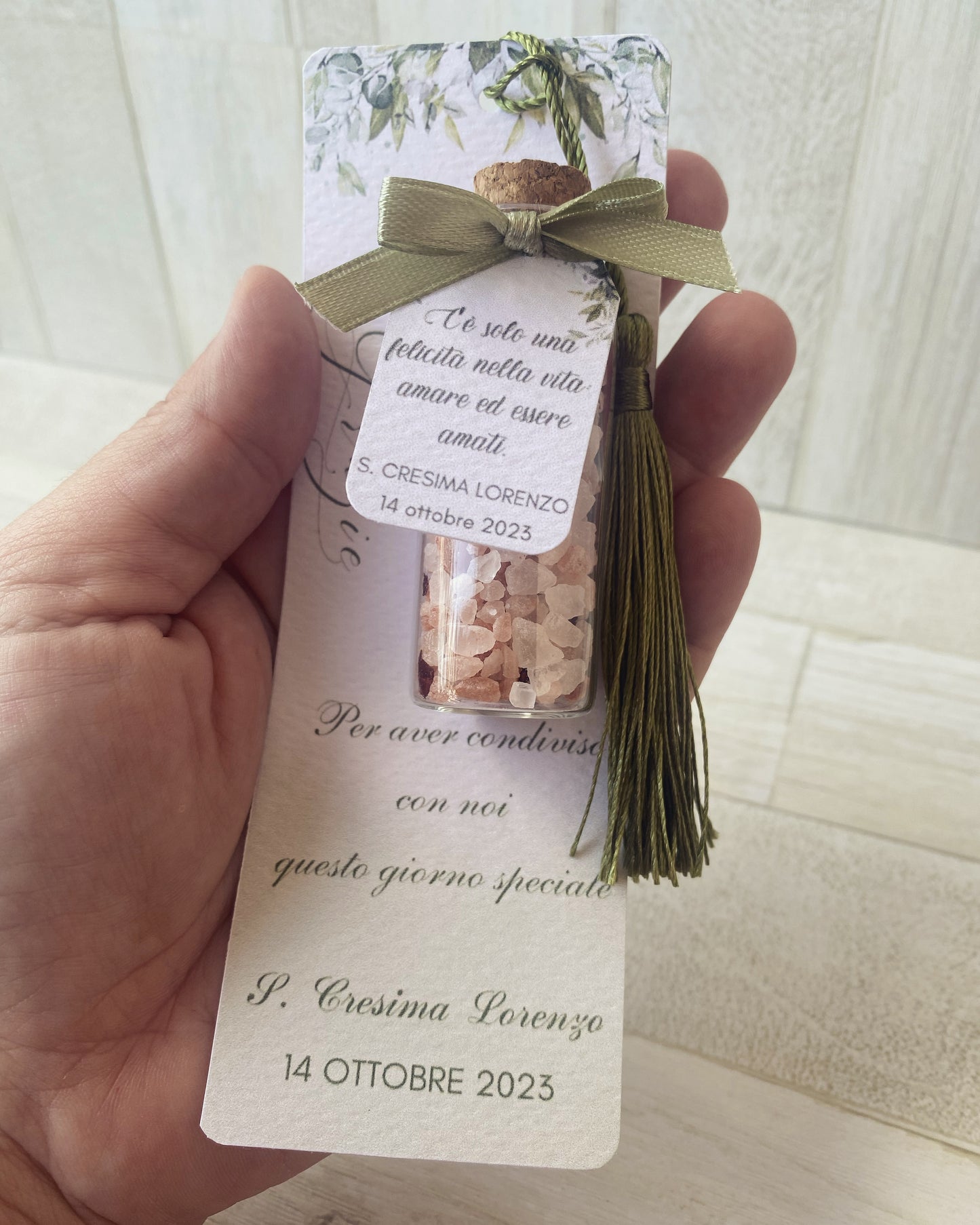 Segnaposto segnalibro con spezie in provette vetro