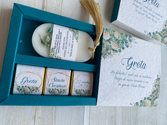 Cofanetto personalizzato Comunione-Cresima con profumatore in cera di soia e cioccolatini personalizzati