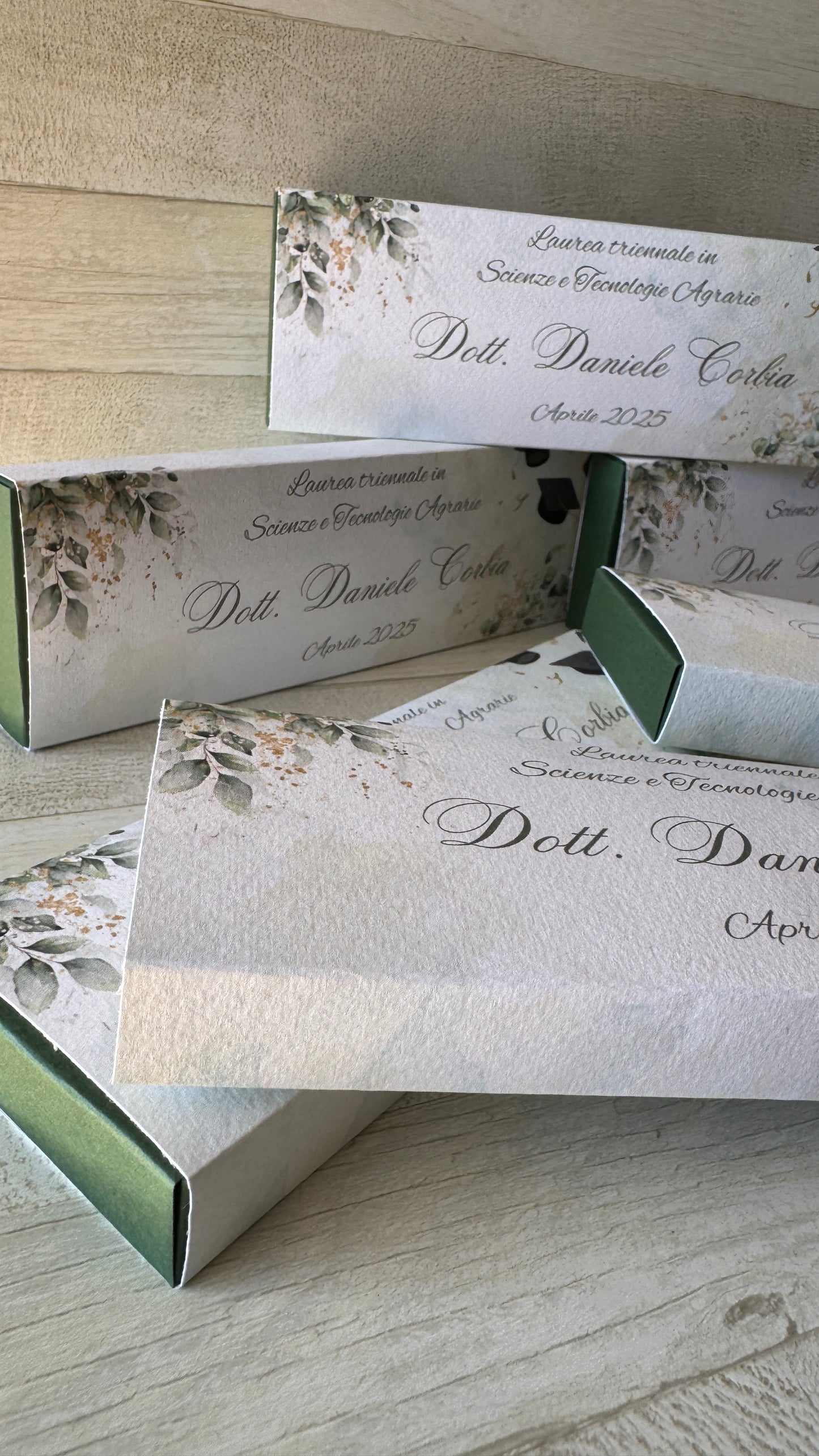 Cofanetto regalo personalizzato per Laurea con Matita Seminabile e Confetti