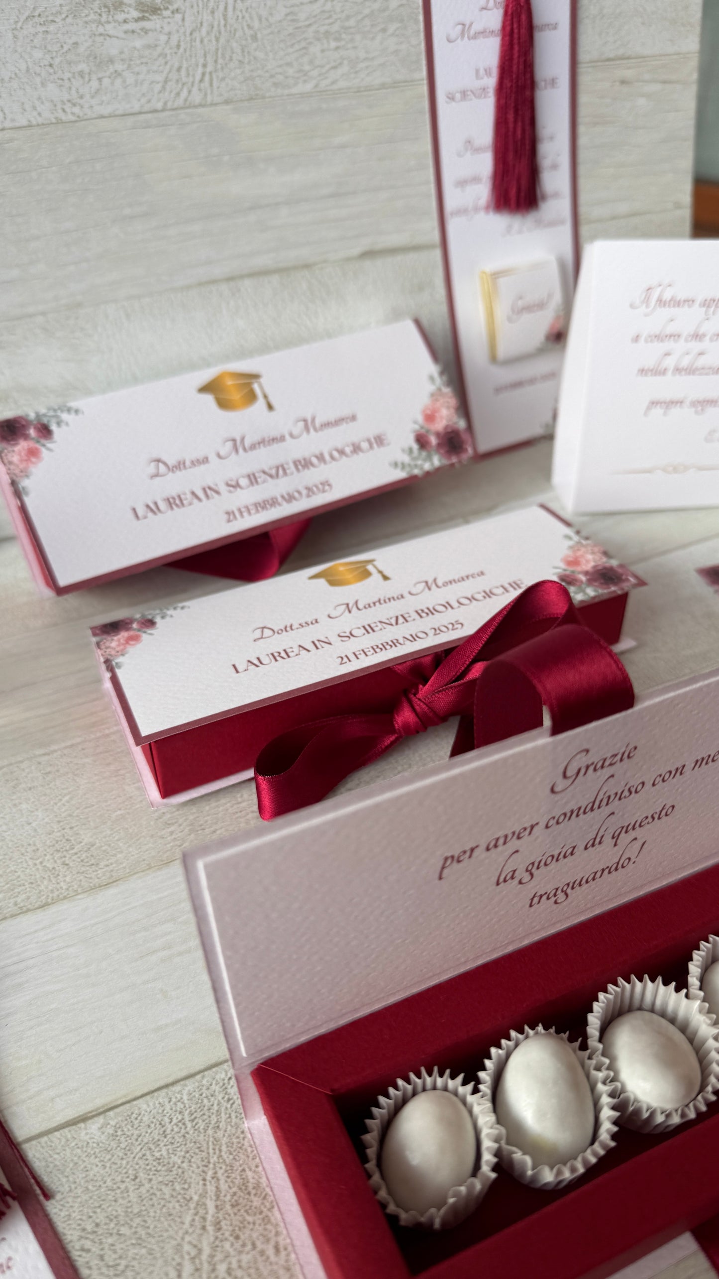 Porta confetti in confezione a libro personalizzabile