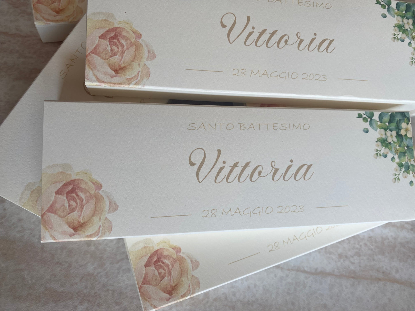 Cofanetto regalo personalizzato per Battesimo con Matita Seminabile e Confetti
