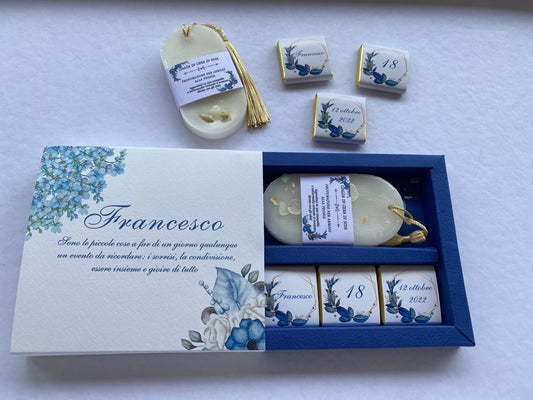 Bomboniera Diciottesimo – Cofanetto a Scorrimento con Profumatore in Cera di Soia e Cioccolatini Personalizzati
