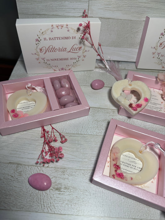 Cofanetto personalizzato Battesimo con profumatore in cera di soia e confetti