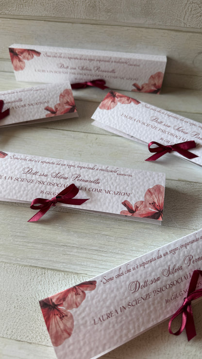 Bomboniera Laurea – Astuccio Pieghevole con Matita Seminabile