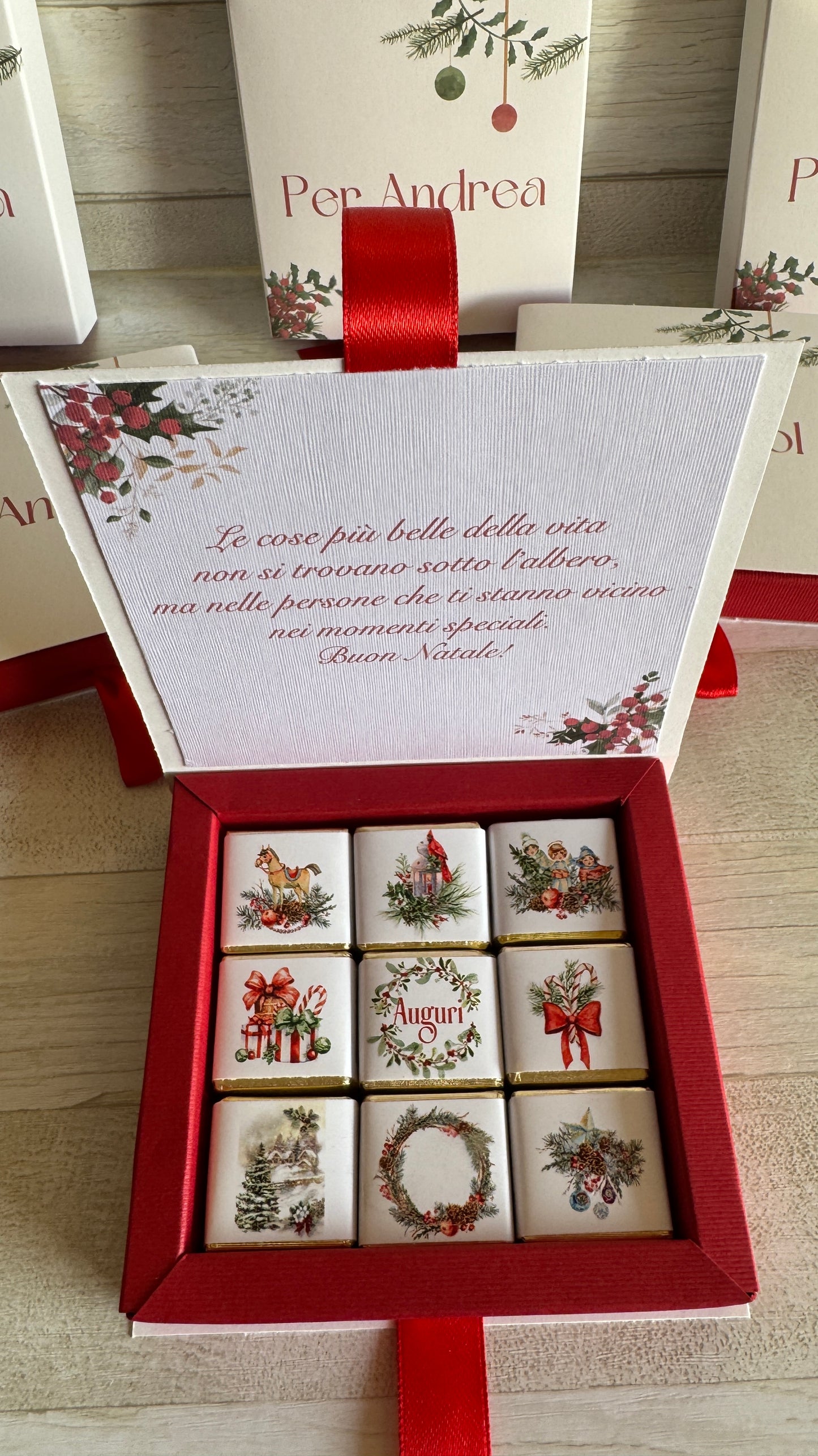Cioccolatini Natale – Cofanetto a Libro Personalizzabile (25 × 25 mm)