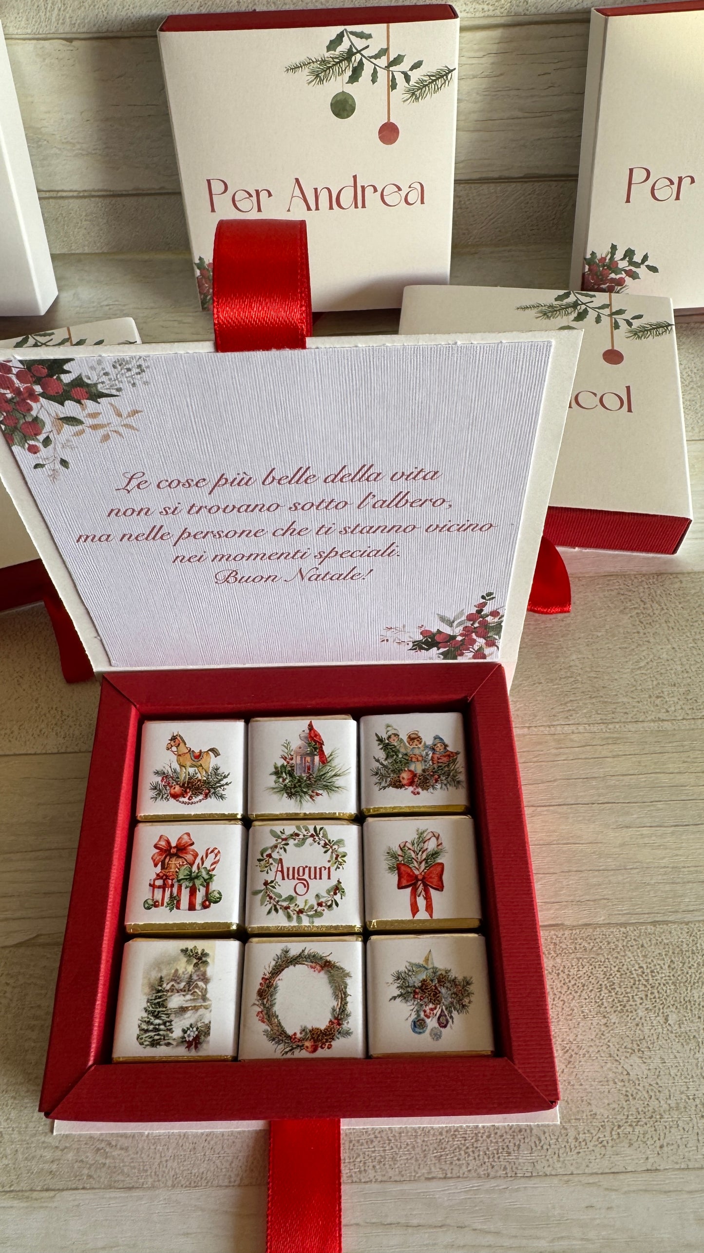 Scatola con cioccolatini personalizzabile - 25x25mm