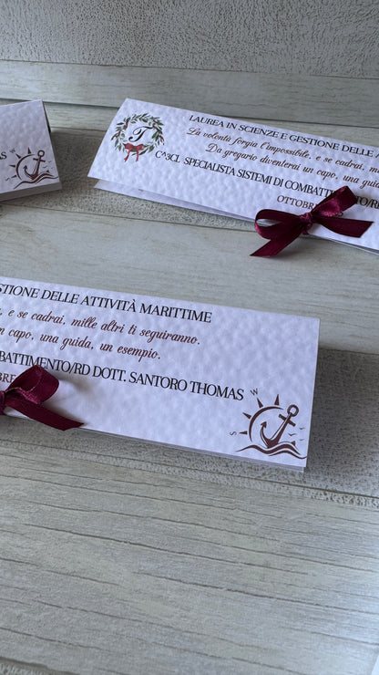 Bomboniera Laurea – Astuccio Pieghevole con Matita Seminabile