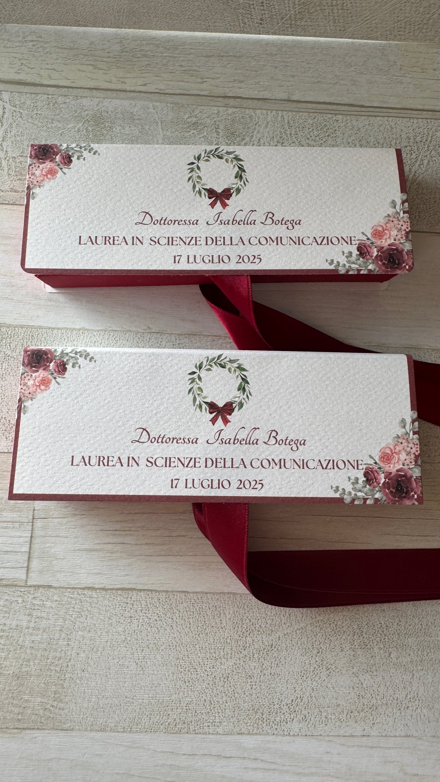 Porta confetti Laurea – Cofanetto a libro degustazione personalizzabile (5 confetti)