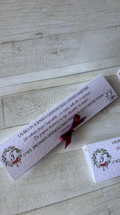 Bomboniera Laurea – Astuccio Pieghevole con Matita Seminabile