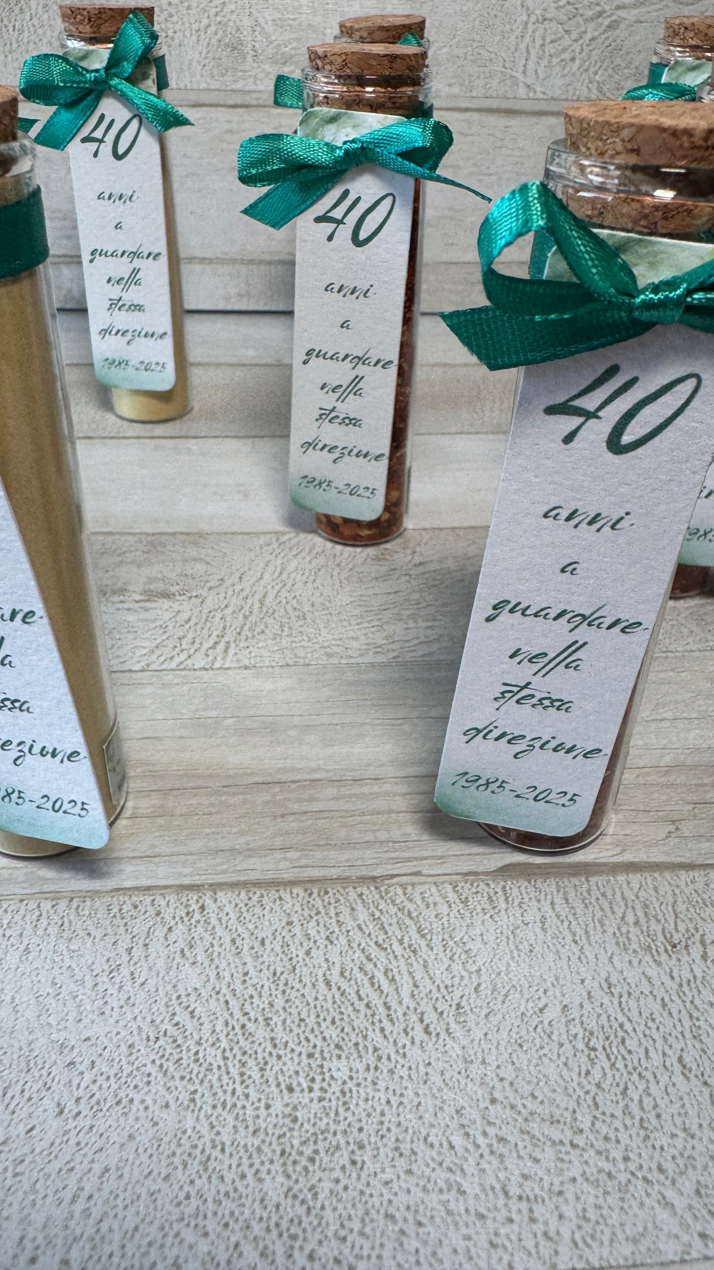 Segnaposto Anniversario Nozze – Provetta in Vetro con Spezie & Sale Personalizzata