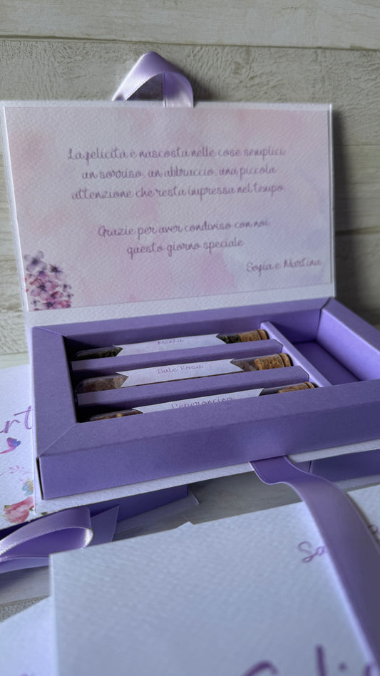 Bomboniera Battesimo – Cofanetto a Libro con Set di 3 Spezie