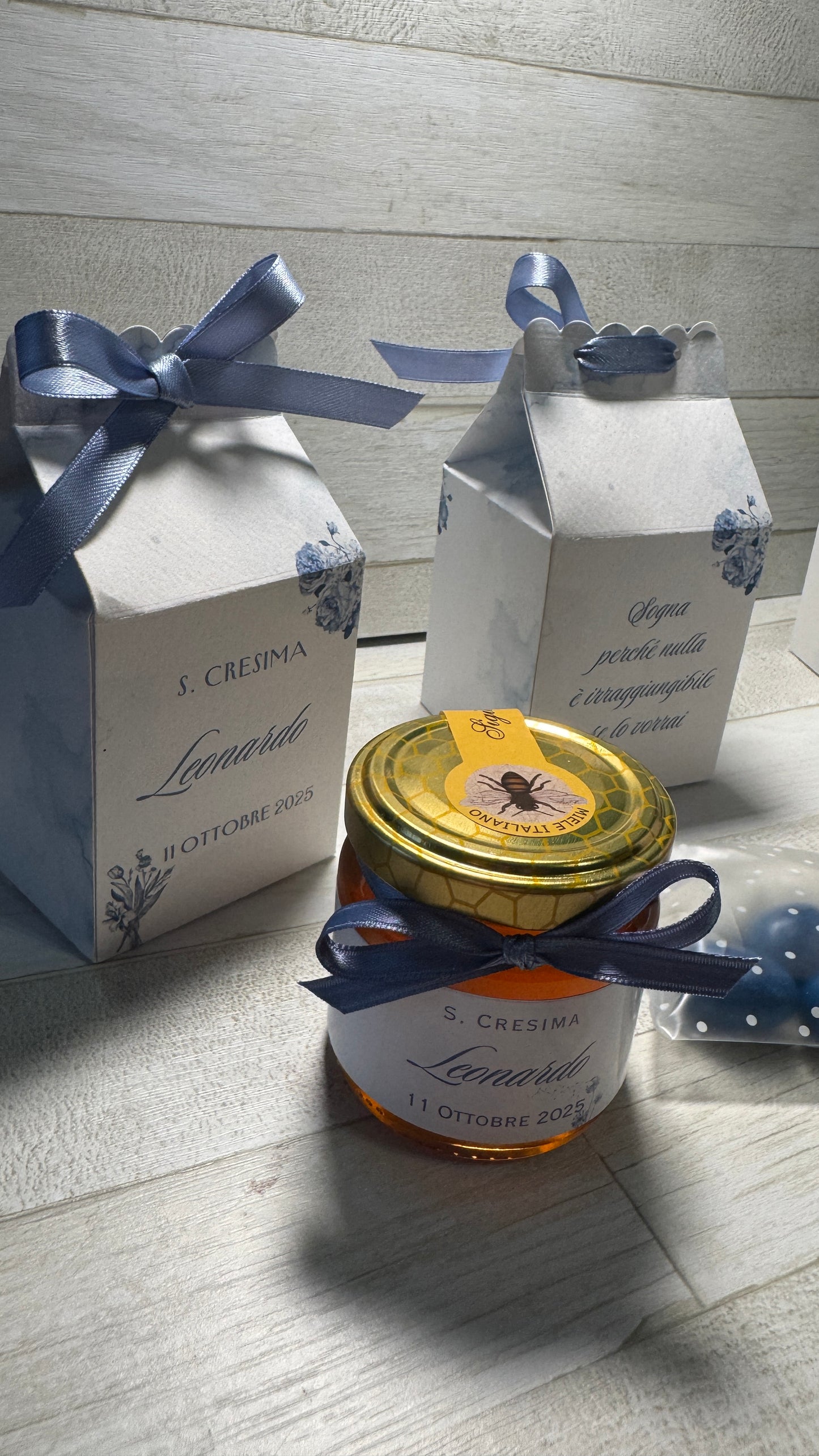 Bomboniera Comunione e Cresima con Vasetto di Miele 120 g – "Milk Box"