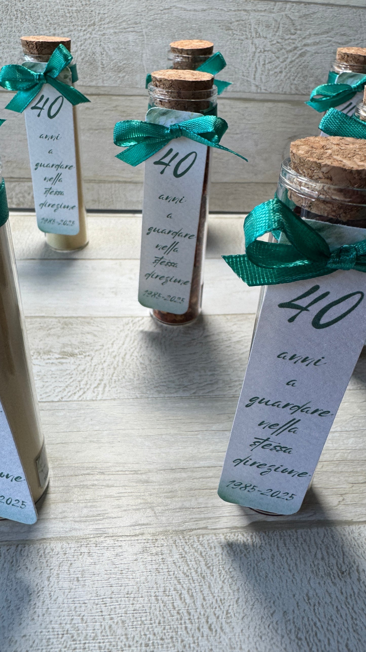 Segnaposto Anniversario Nozze – Provetta in Vetro con Spezie & Sale Personalizzata