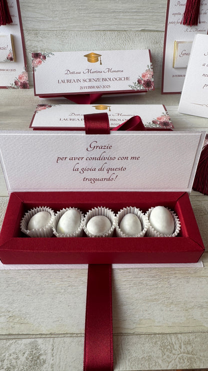 Porta confetti Laurea – Cofanetto a libro degustazione personalizzabile (5 confetti)