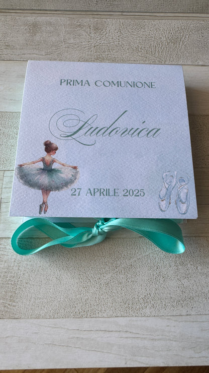 Cofanetto regalo a libro personalizzato con infusi/tisane per Comunione-Cresima