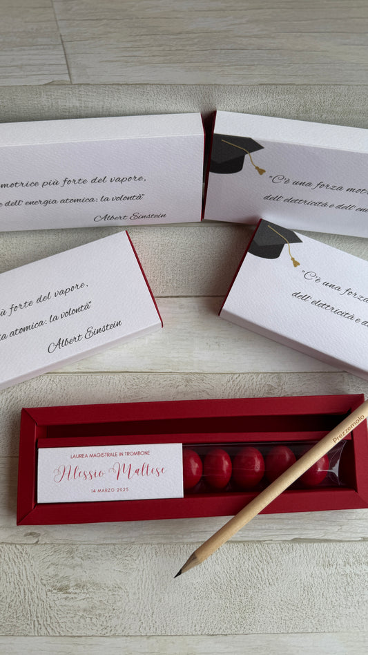 Bomboniera Laurea – Cofanetto a Scorrimento con Matita Seminabile