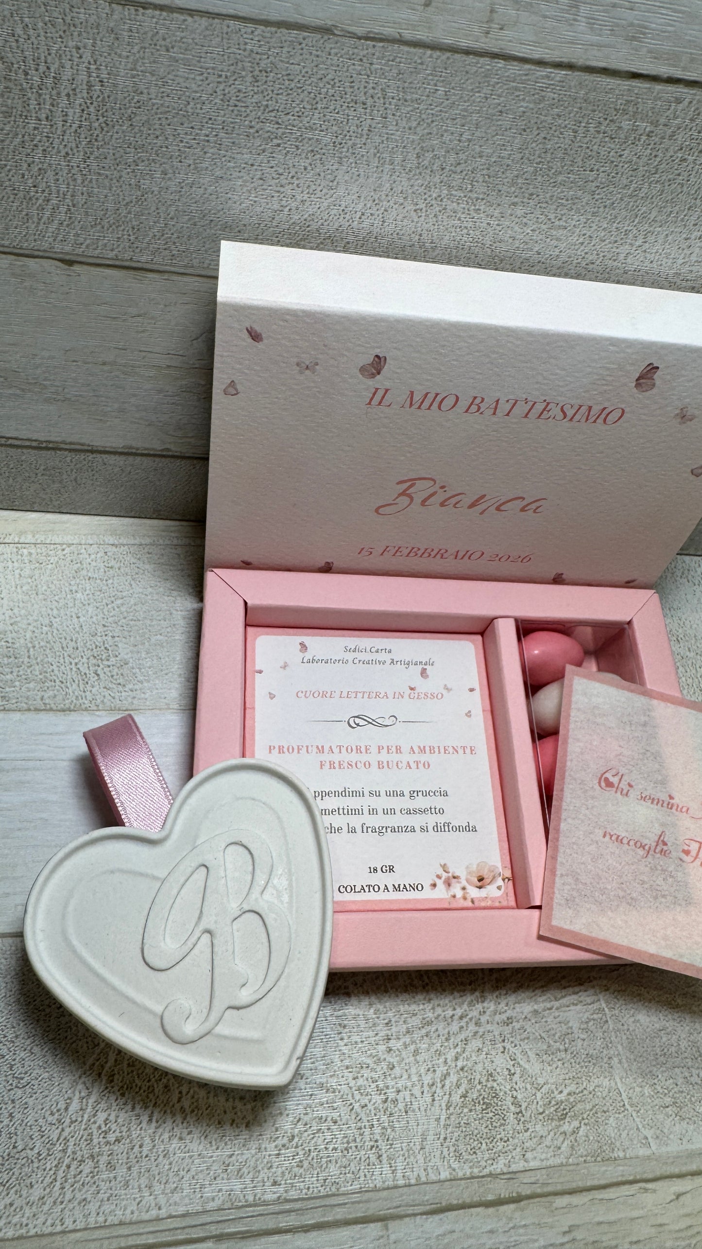 Bomboniera Battesimo – Cofanetto a Scorrimento con Cuore in Gesso Profumato