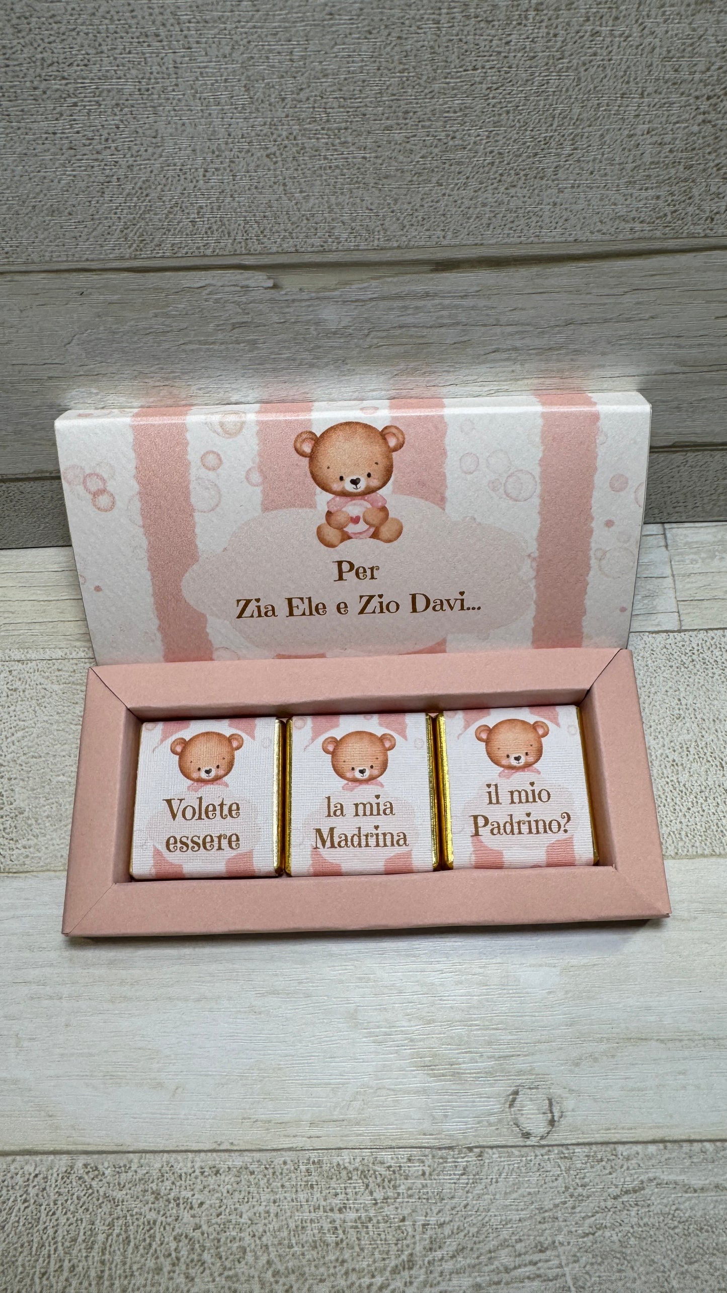 Cioccolatini Battesimo – Cofanetto a Scorrimento Personalizzabile (33 × 33 mm)