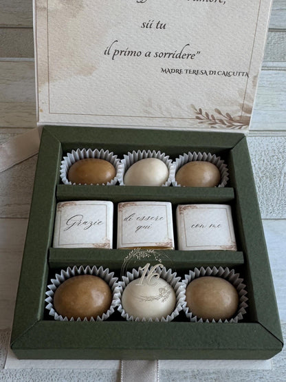 Porta confetti e Cioccolatini Personalizzato Comunione e Cresima – Cofanetto a libro