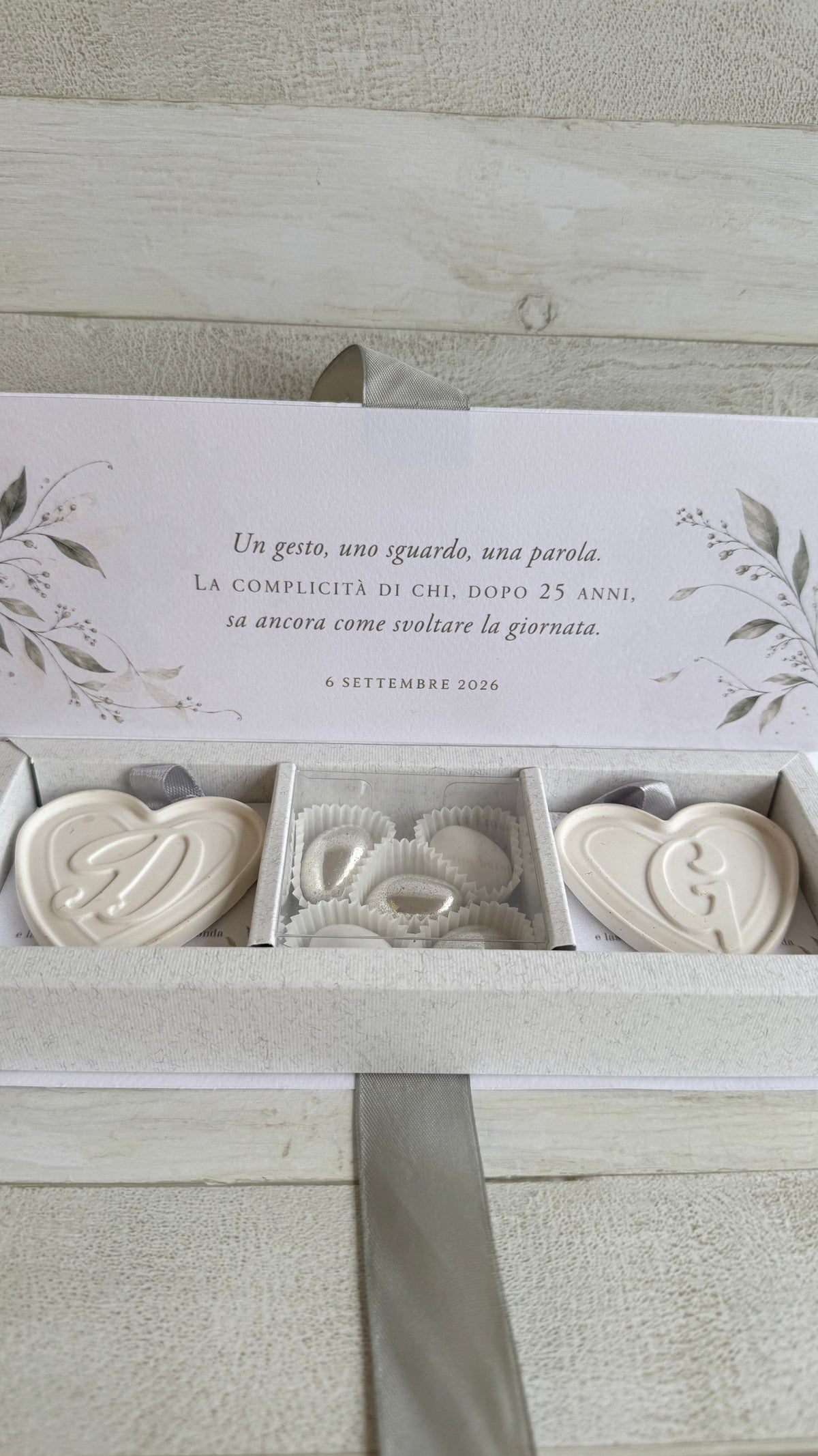 Bomboniera Nozze con Cuore in Gesso Profumato - Cofanetto a Libro