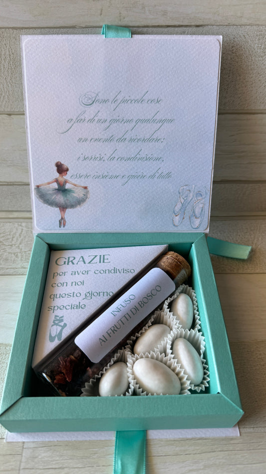 Cofanetto regalo a libro personalizzato con infusi/tisane per Comunione-Cresima