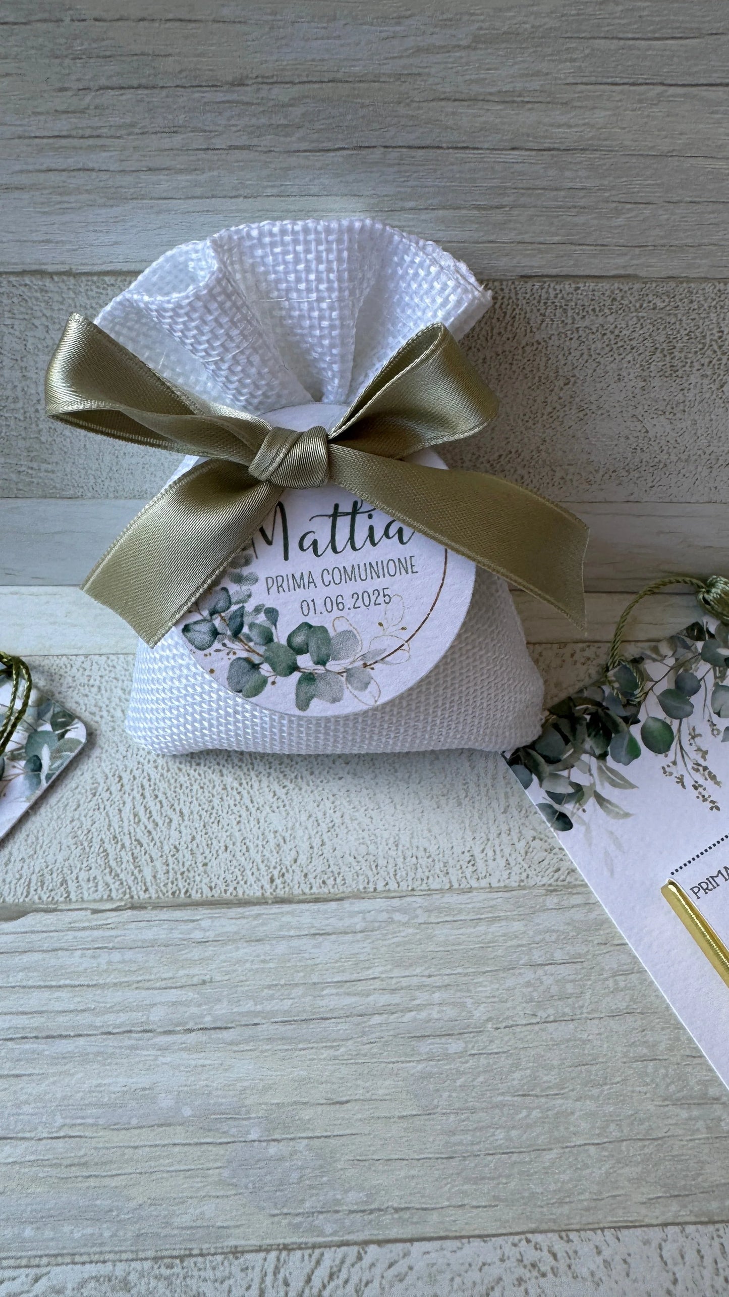 Porta Confetti Comunione e Cresima in Sacchettino di Iuta con Tag Personalizzato