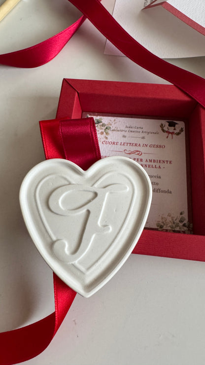 Bomboniera Laurea con Cuore in Gesso Profumato - Cofanetto a Scorrimento
