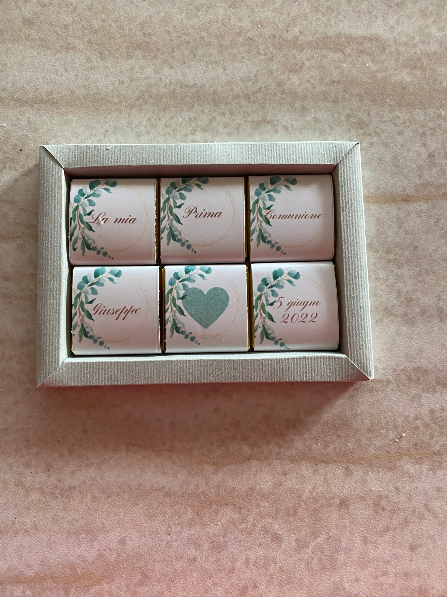 Scatola con cioccolatini personalizzabile - 33x33mm