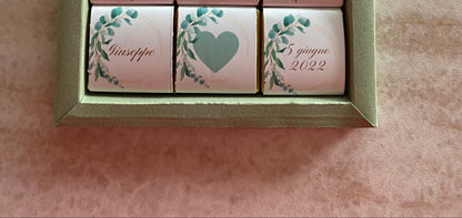 Scatola con cioccolatini personalizzabile - 33x33mm