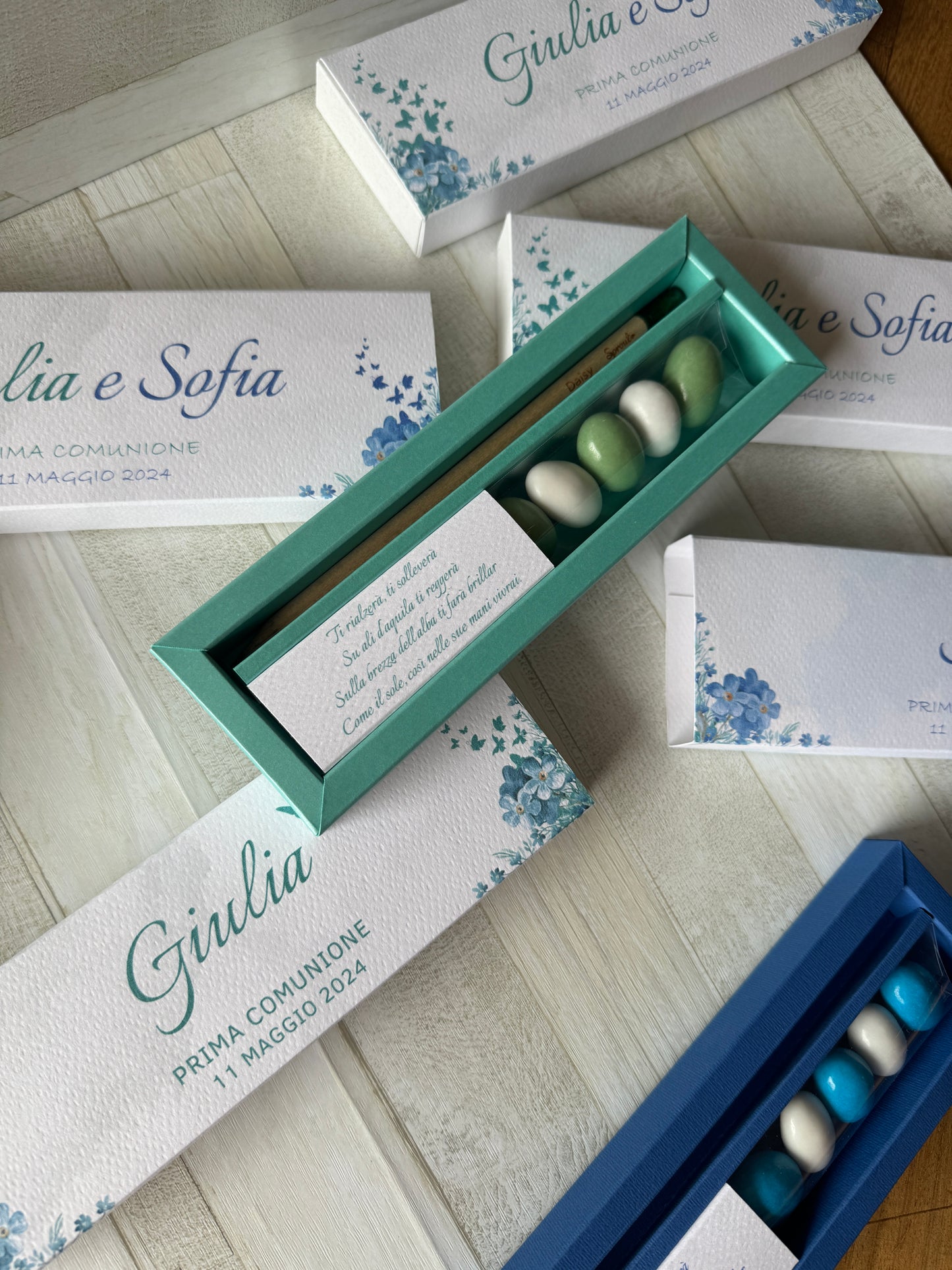 Cofanetto regalo personalizzato per Comunione-Cresima con Matita Seminabile e Confetti
