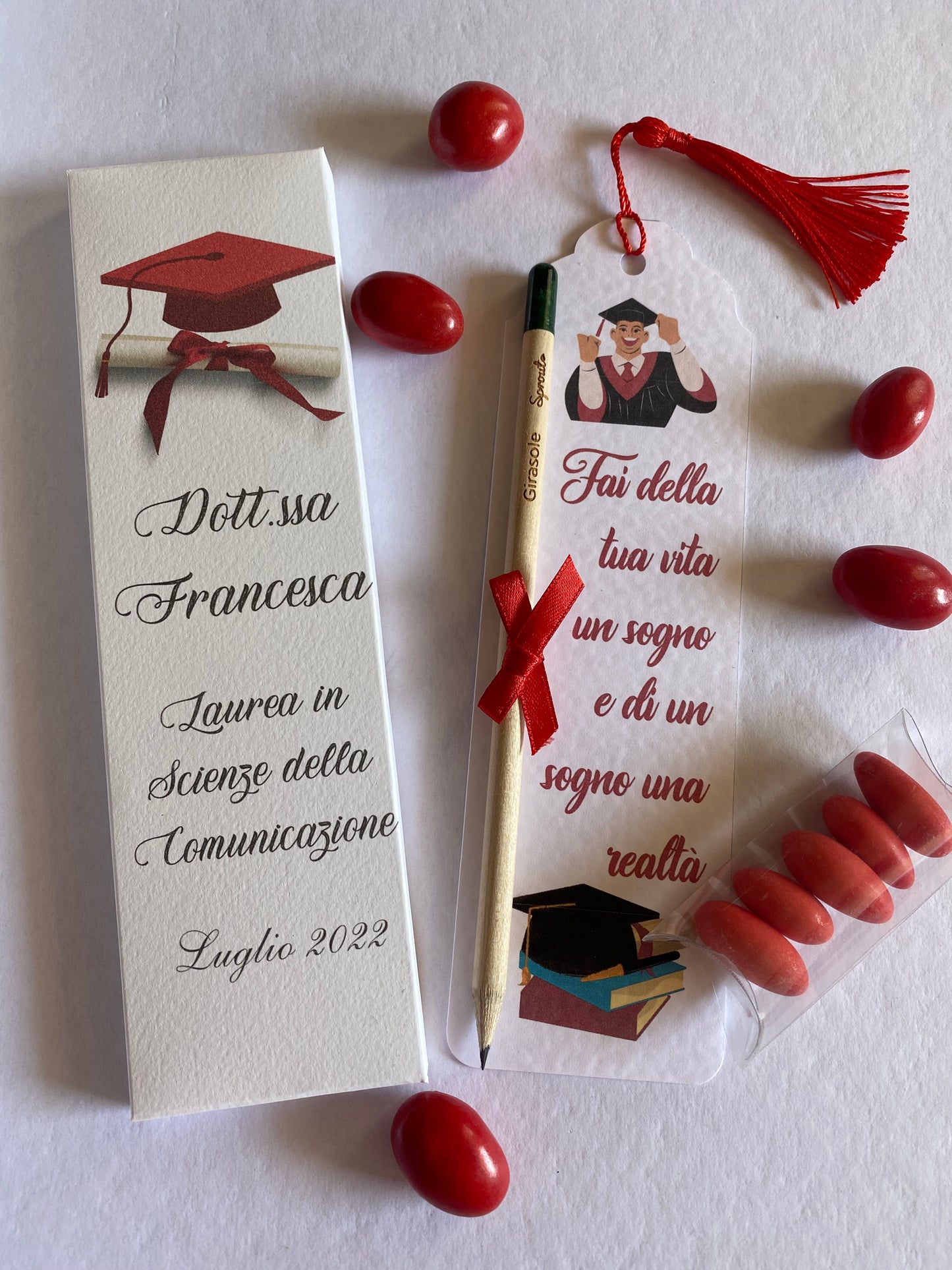 Segnalibro Personalizzato Laurea con Matita Seminabile, confetti e astuccio porta segnalibro