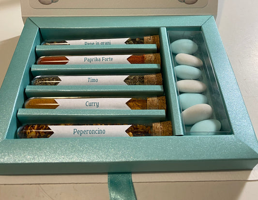 Cofanetto regalo personalizzato con set di 5 di spezie per Comunione-Cresima