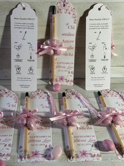 Bomboniera Battesimo – Segnalibro Personalizzato con Matita Seminabile e confetti