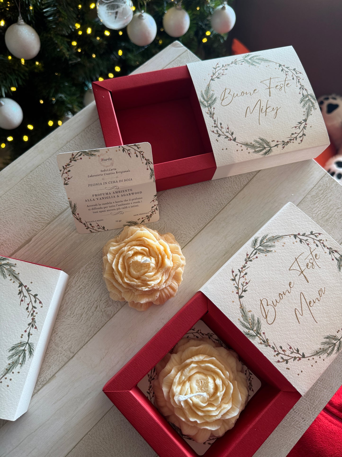 Idea Regalo Natale con Candela Profumata in Cera di Soia – Cofanetto a Scorrimento