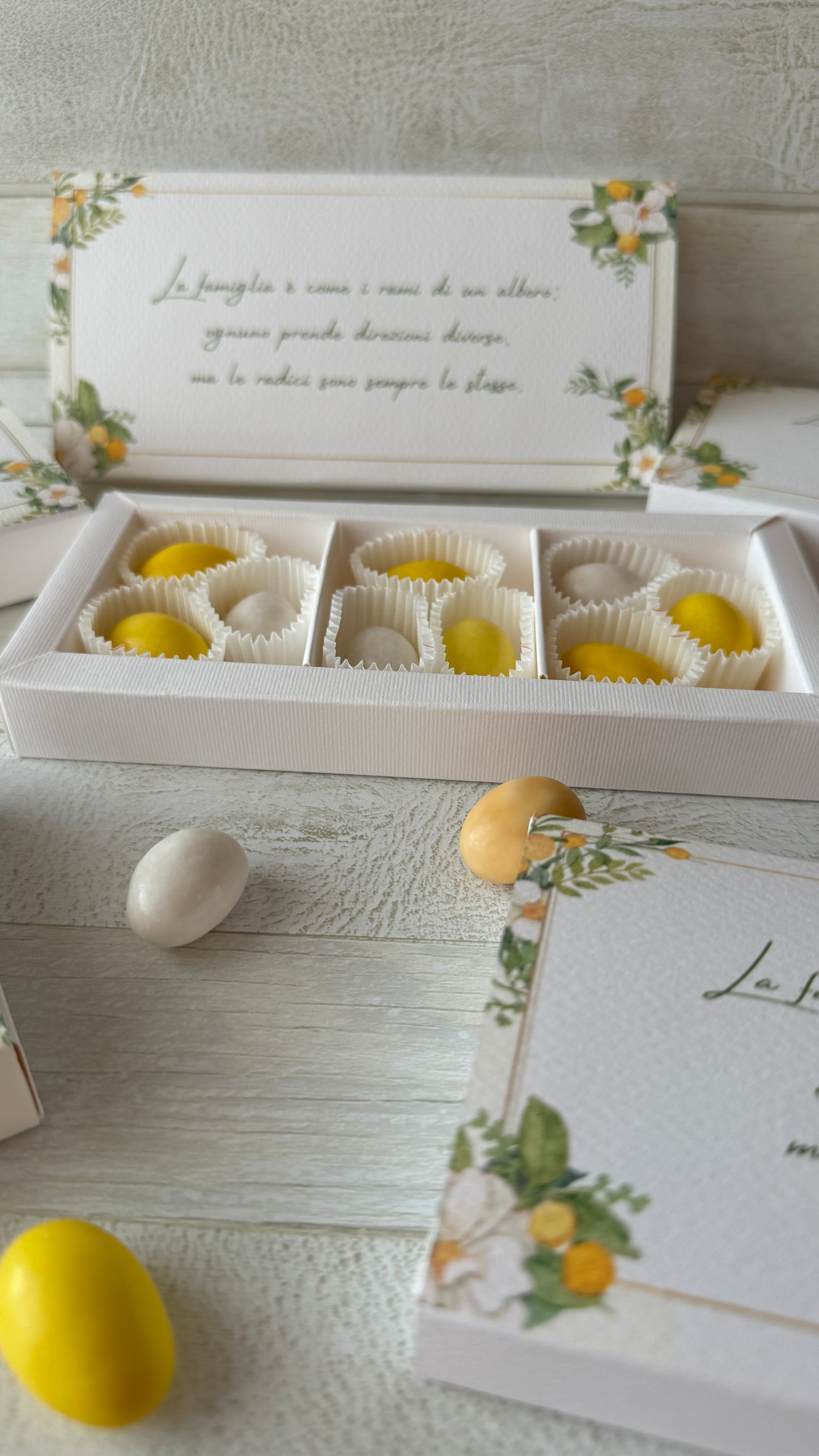 Porta confetti Comunione e Cresima – Cofanetto a scorrimento degustazione personalizzabile (9 confetti)