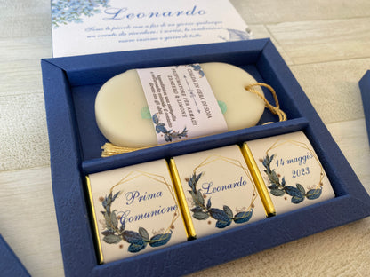 Cofanetto personalizzato Comunione-Cresima con profumatore in cera di soia e cioccolatini personalizzati
