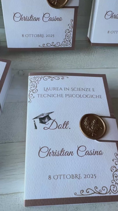Bomboniera Laurea con Profumatore in Cera di Soia - Cofanetto con Ceralacca