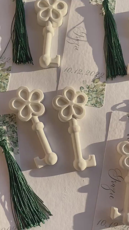 Segnaposto Matrimonio – Segnalibro con Profumatore "Chiave" in Gesso