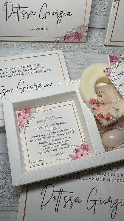 Cofanetto personalizzato Laurea con profumatore in cera di soia e confetti